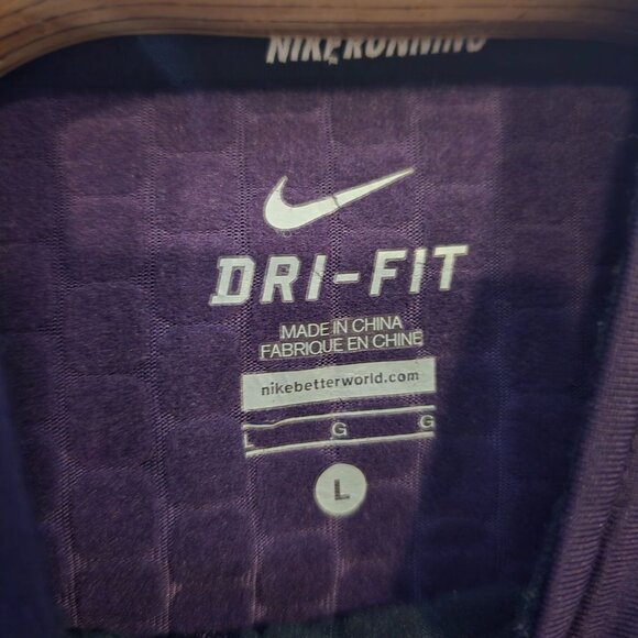 Nike Dri-Fit Running 1/2 Zip Pull Over Track Jacket Large Women's Lined Purple‎ - Picture 4 of 6